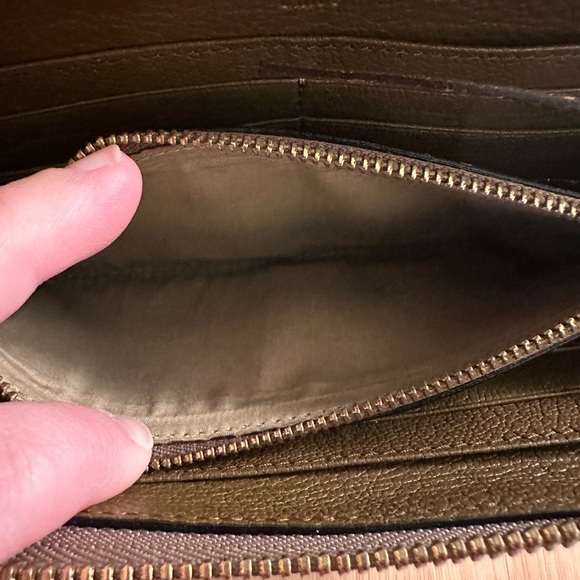 Chloé Lily leather continental zip around wallet - Picture 7 of 8